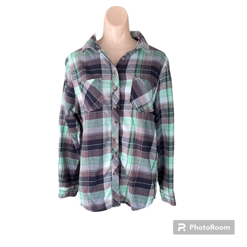 Canada Weathergear women’s green plaid button down XL